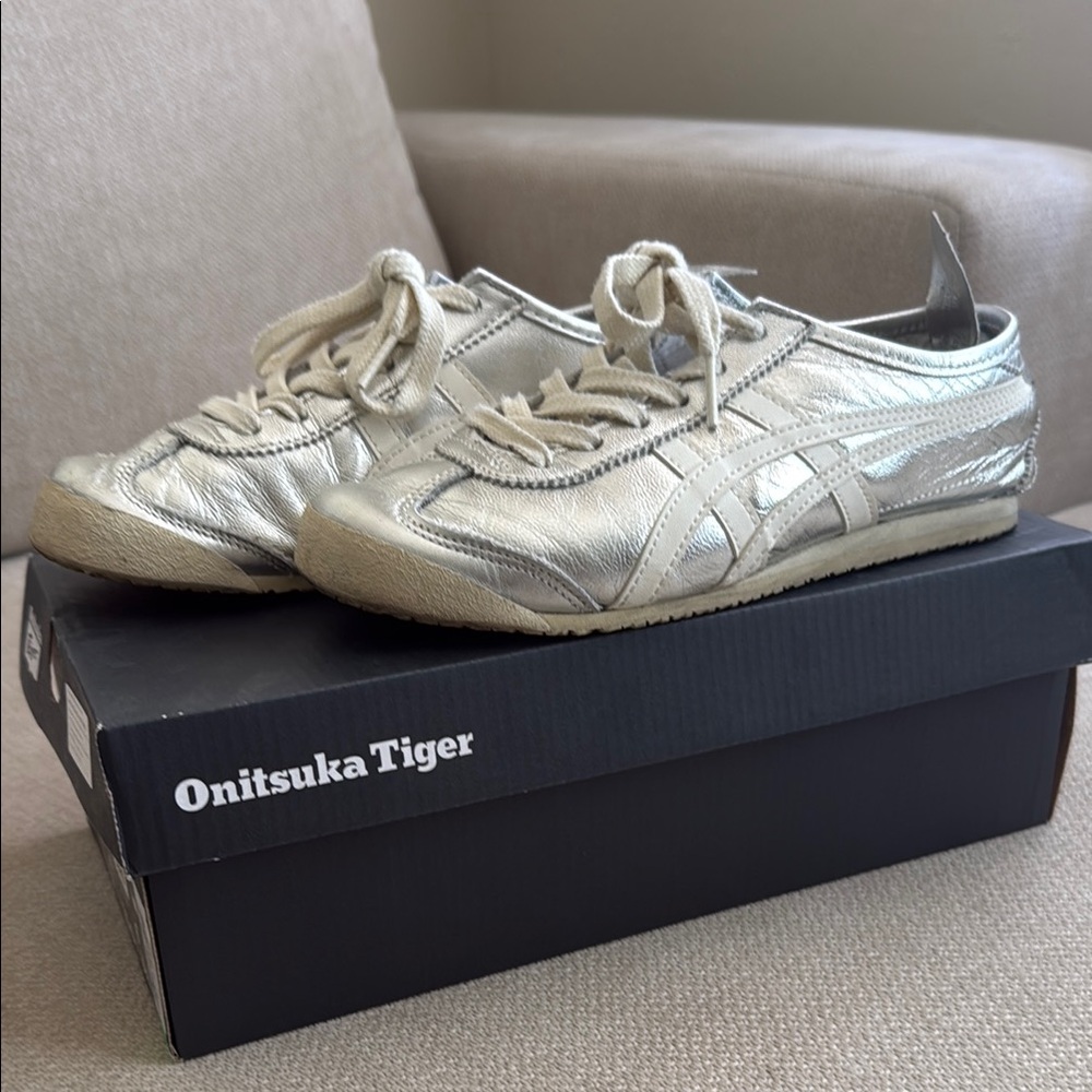 Onitsuka Tiger Mexico 66 Silver/Off White Sneakers